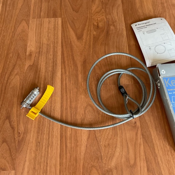 Kensington laptop lock new in box - Picture 4 of 6